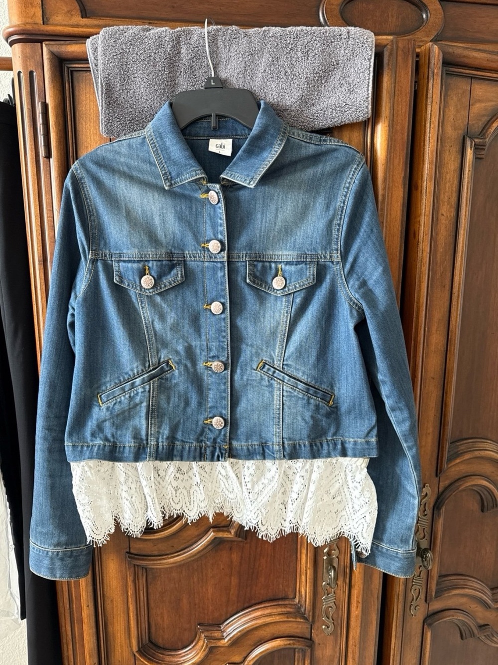 CAbi Blue Denim Jacket with Removable White Lace Trim - Size Large